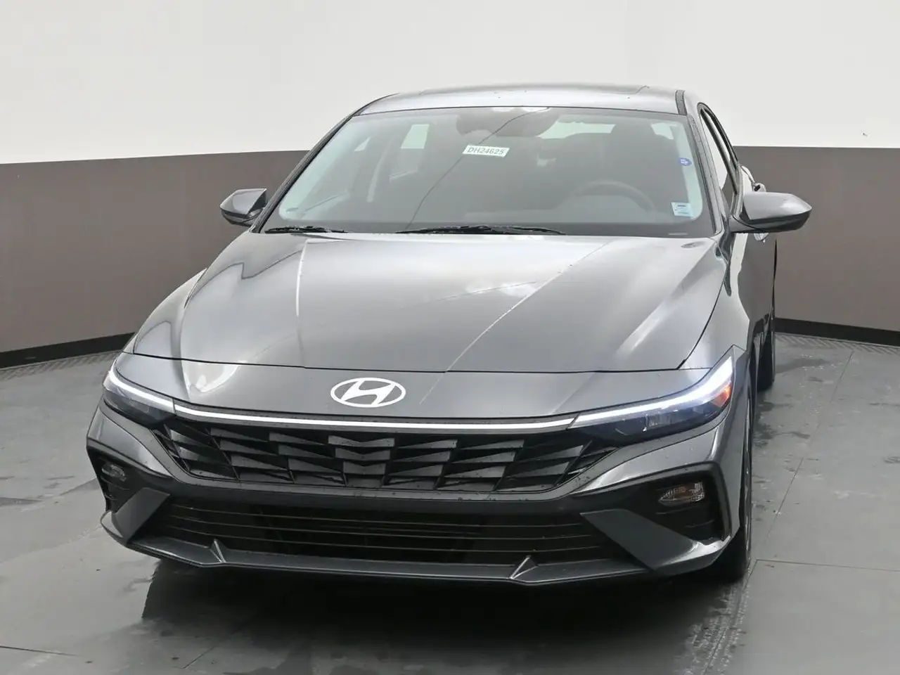 Hyundai ELANTRA снимка Hyundai ELANTRA