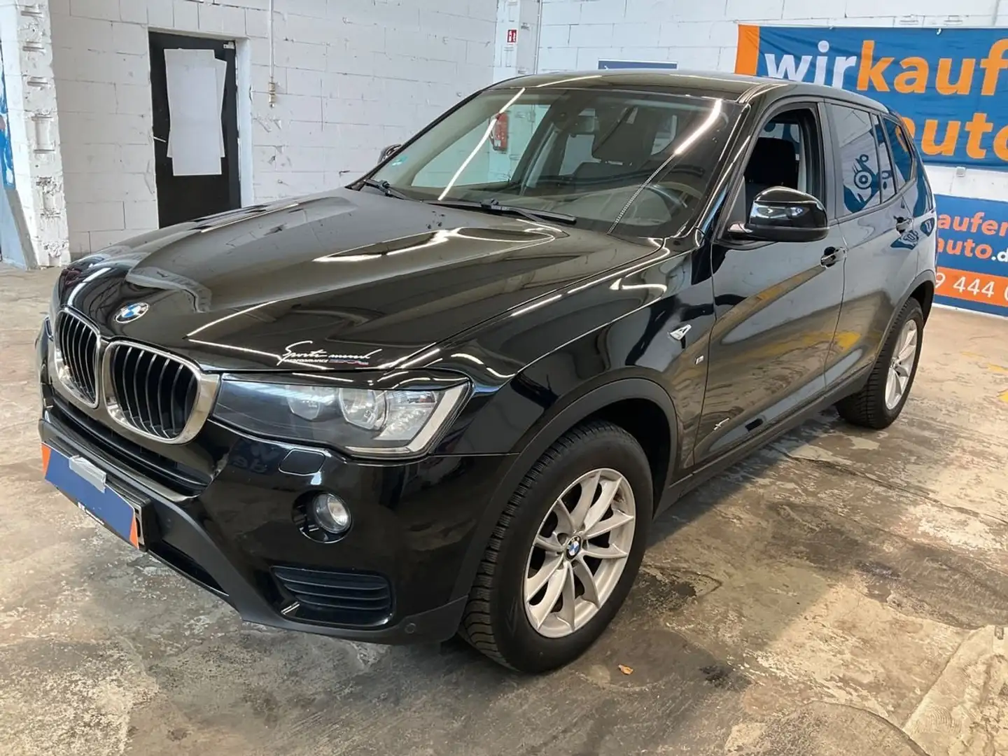BMW X3 sDrive 18 d+Ratenzahlung ohne Bank+Tüv Neu Schwarz - 1