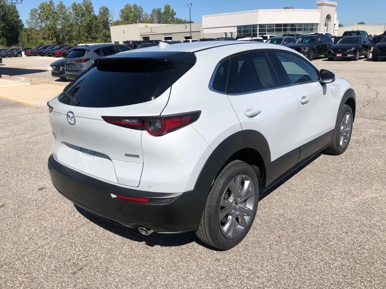 Mazda CX-30 снимка Mazda CX-30