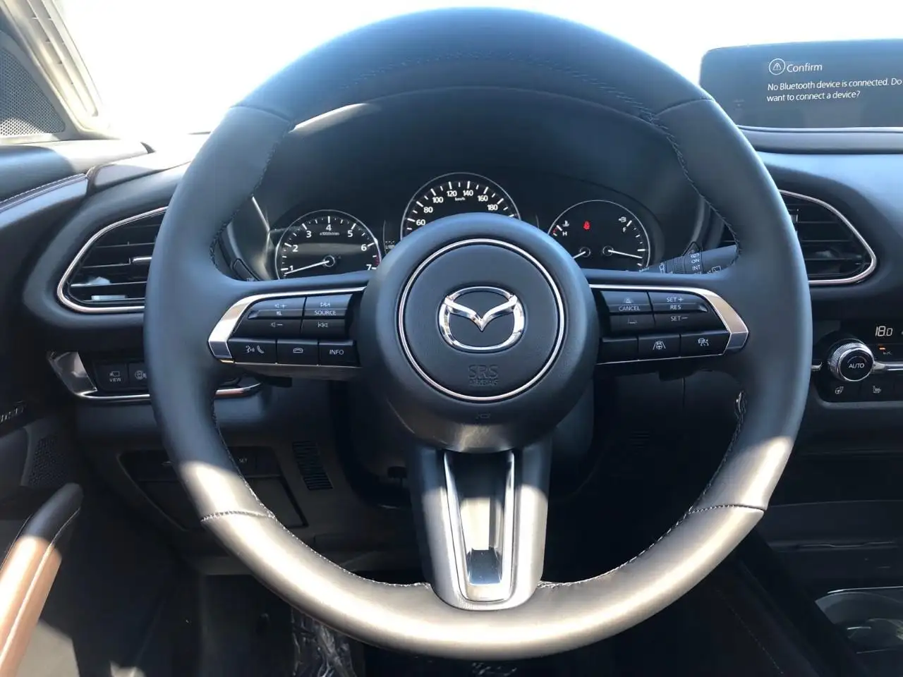 Mazda CX-30 снимка Mazda CX-30