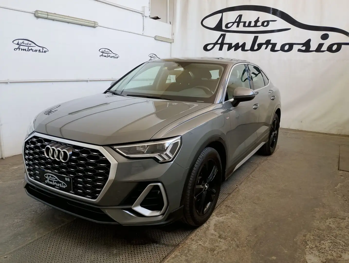 Audi Q3 SPB 35 TDI S tronic S line edition Verde - 1