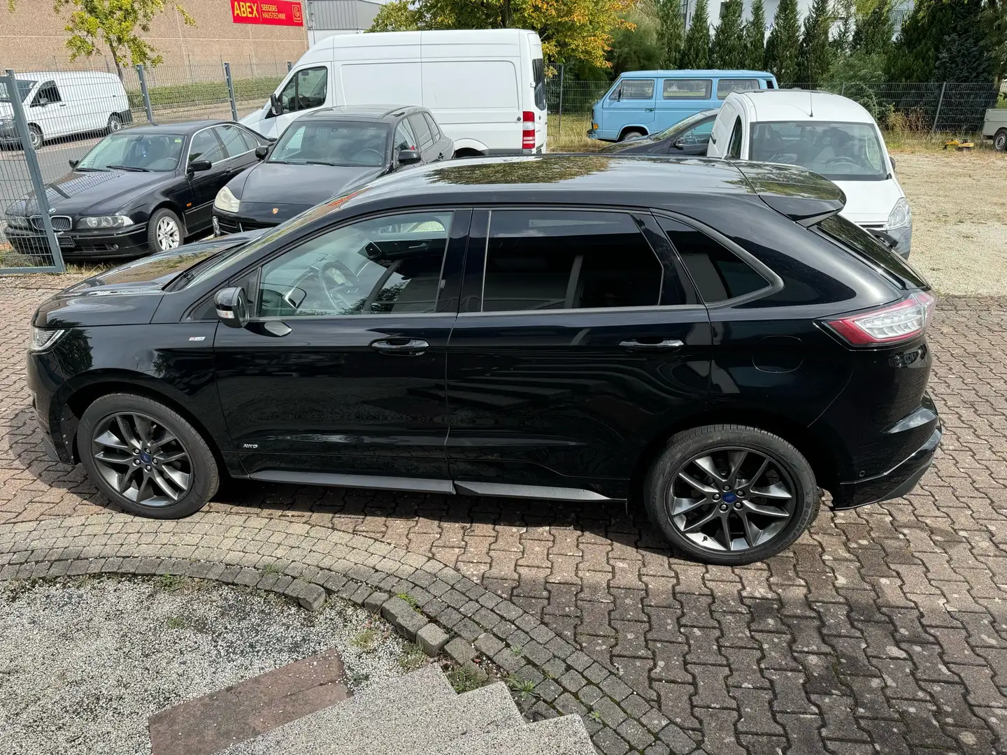 Ford Edge ST-Line 4x4 Schwarz - 1