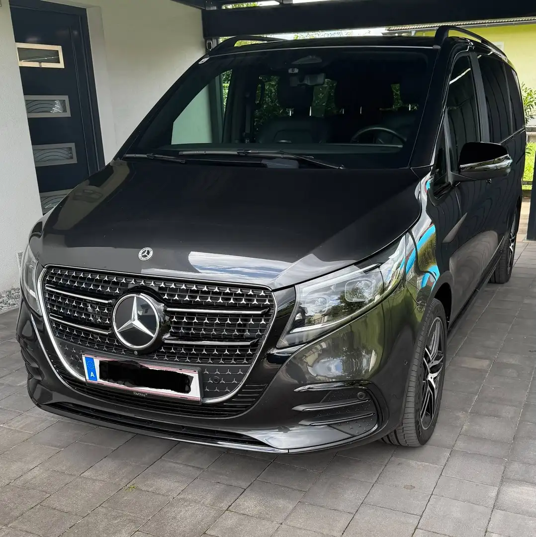 Mercedes-Benz V 300 V 300 d Kombi lang 4Matic Exclusive Aut. Exclusive AMG Paket Grau - 2