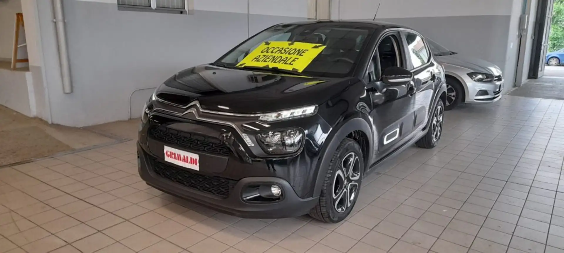 Citroen C3 PureTech 83 S&S Plus PROMO GRIMALDI SPECIAL DAY Negro - 1