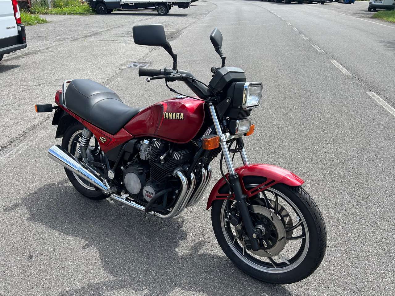 Yamaha XJ 750 SECA