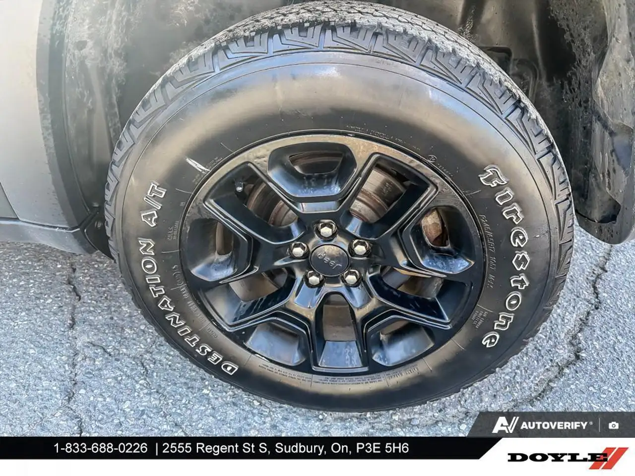 Jeep Cherokee снимка Jeep Cherokee