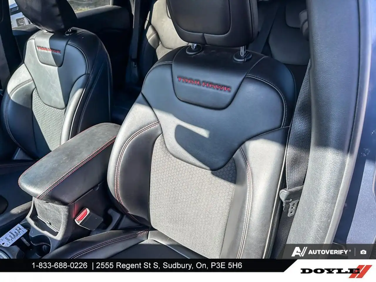 Jeep Cherokee снимка Jeep Cherokee