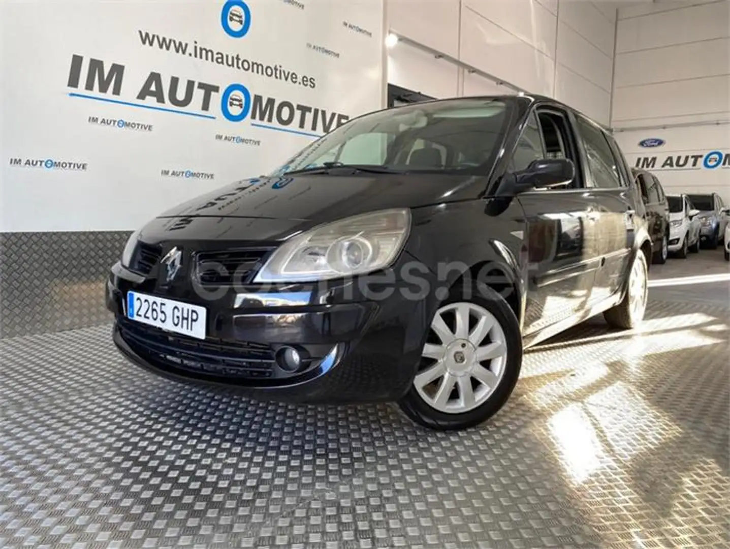 Renault Grand Scenic 1.5DCI Dynamique Negro - 1