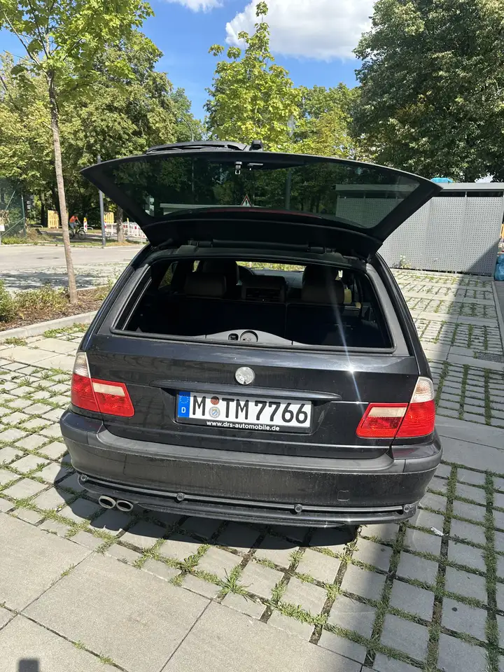 BMW 330xi touring, foto 3