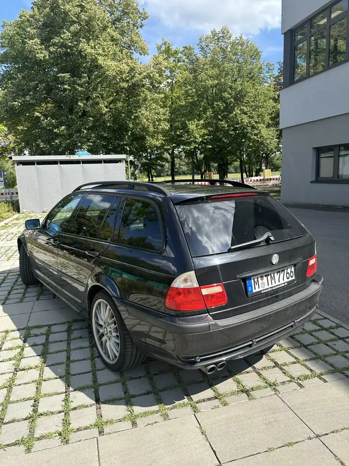 BMW 330xi touring, foto 2