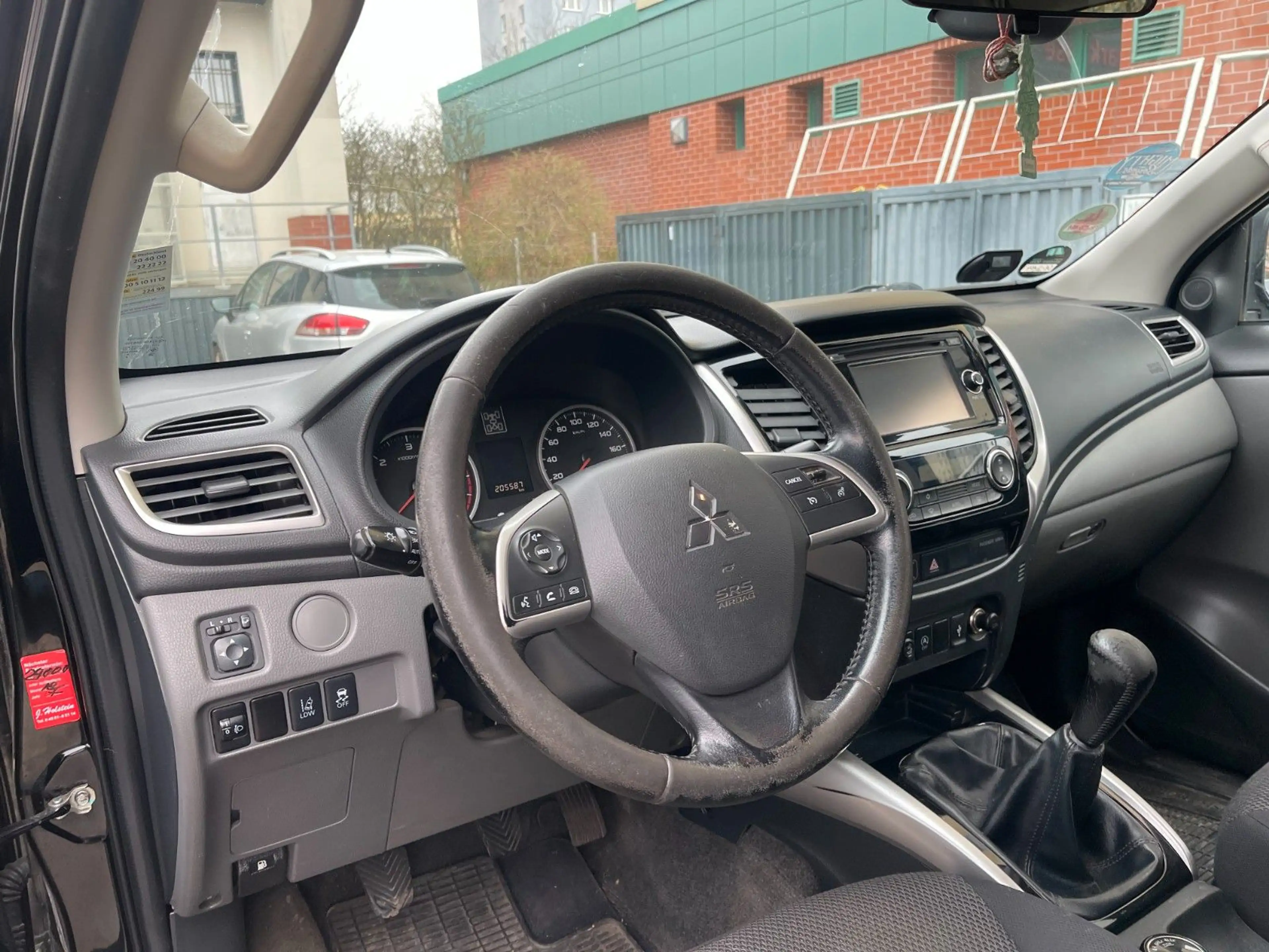 Mitsubishi L200 Plus Doppelkabine 4WD + HARDTOP — photo 8