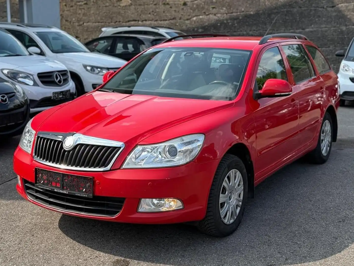 Skoda Octavia Ambiente Rot - 2