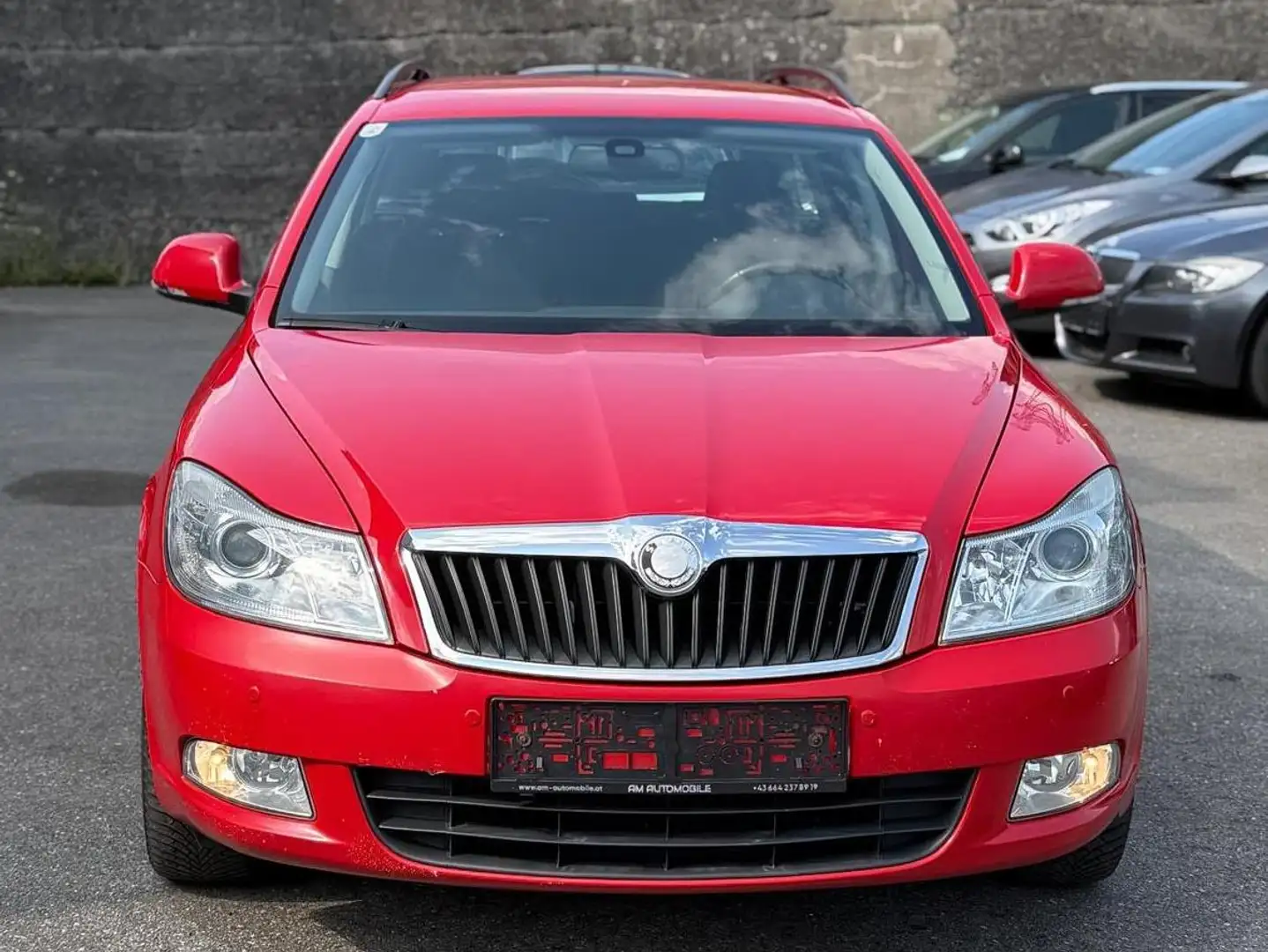 Skoda Octavia Ambiente Rot - 1