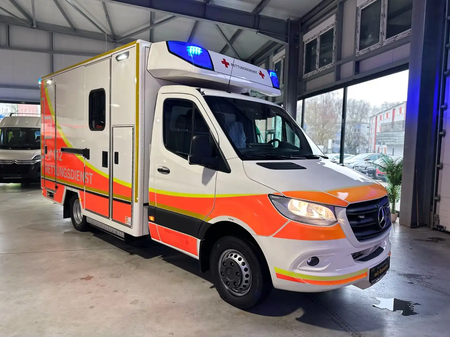 Mercedes-Benz Sprinter III 519 CDI RTW/KTW*RETTUNGSFAHRZEUG* Blanc - 1
