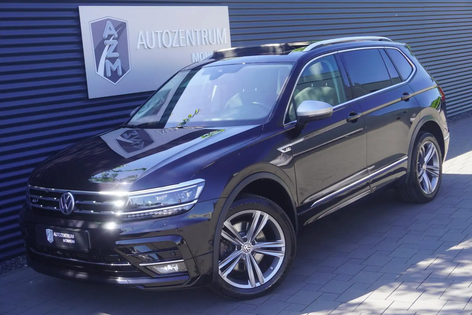 Volkswagen Tiguan Allspace 2.0 TDI DSG|R-LINE|HIGHLINE|PANO Schwarz - 1