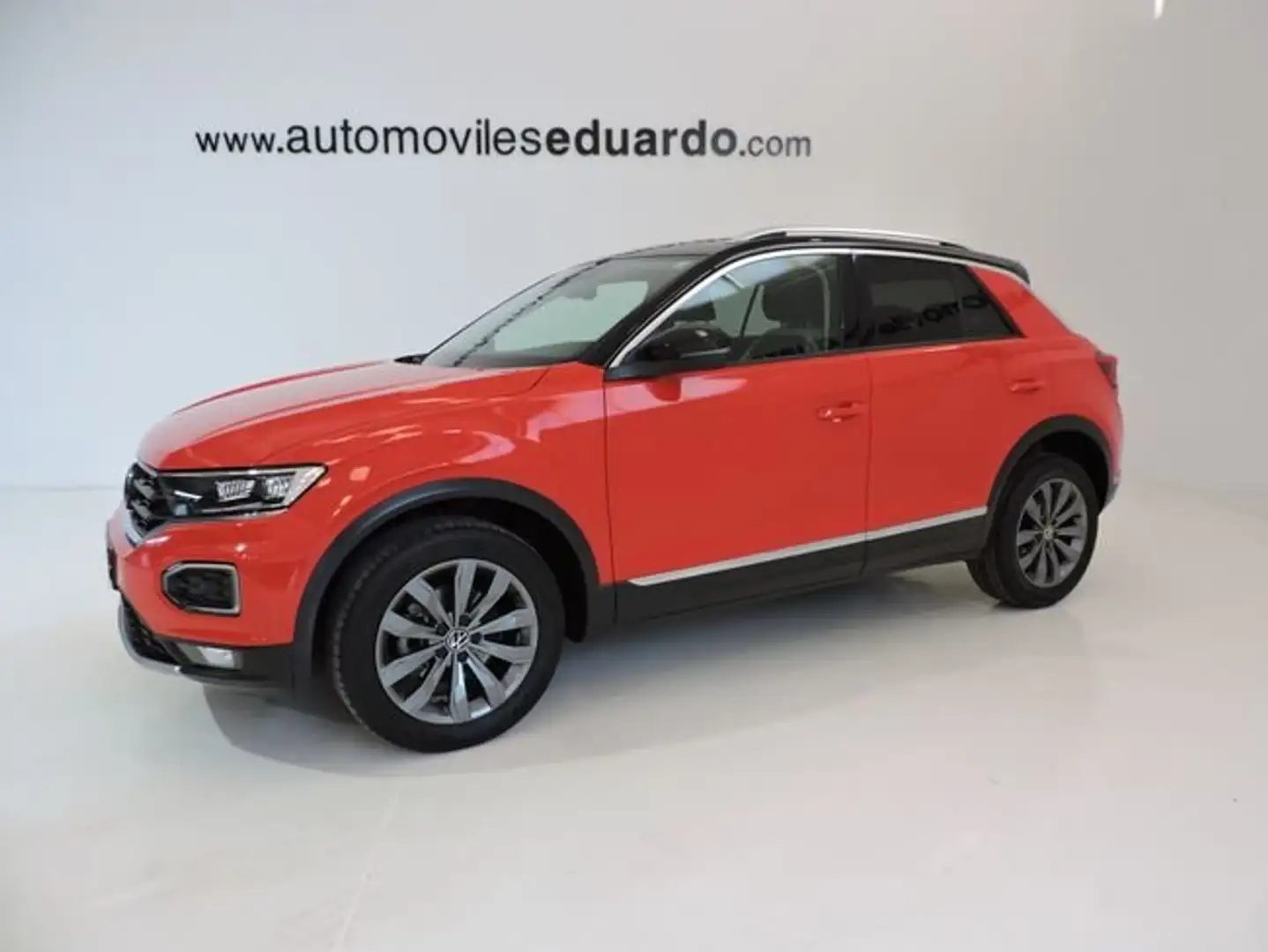 Volkswagen T-Roc 1.5 TSI Sport Rojo - 1
