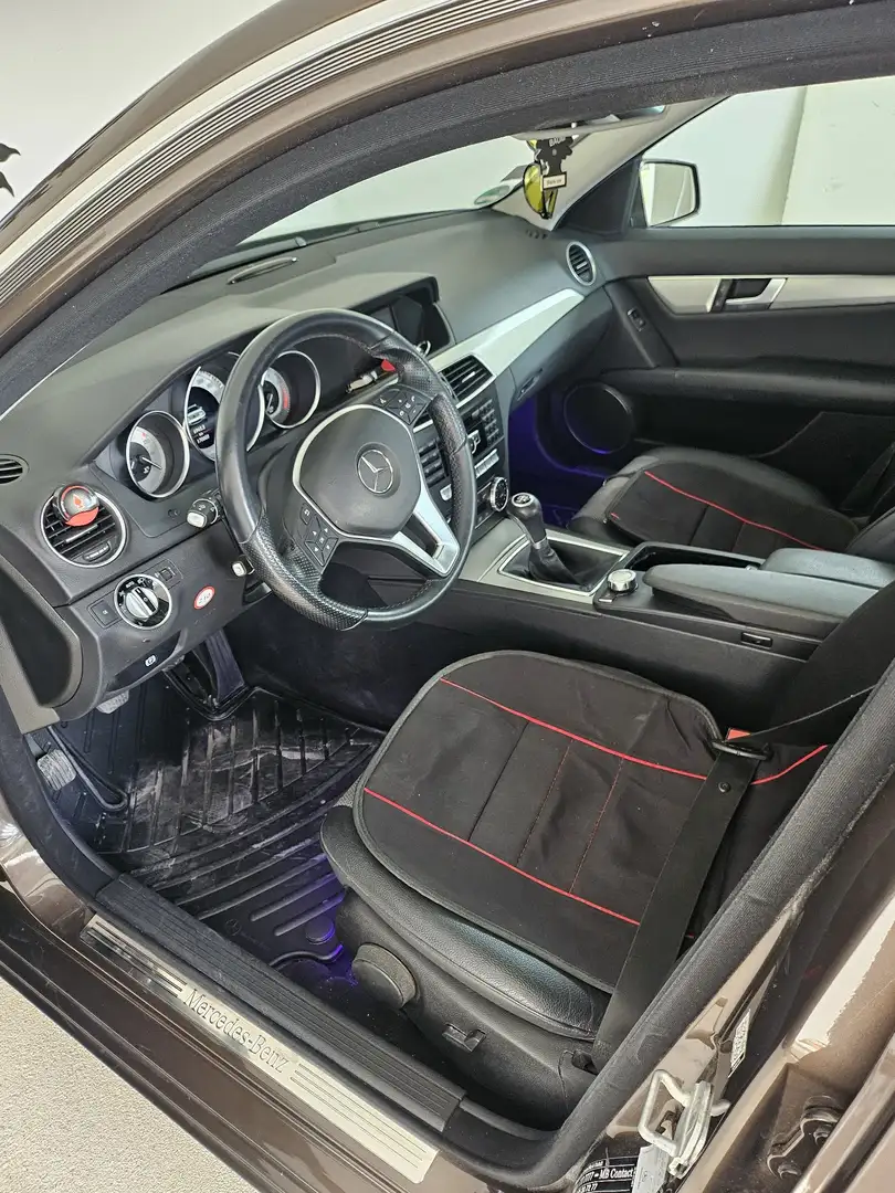 Mercedes-Benz C 180 - 2