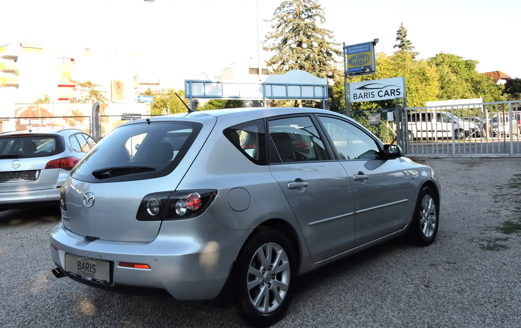 Mazda 3 3 1.6 Sport 1,6Ltr./77KW TX Gris - 1
