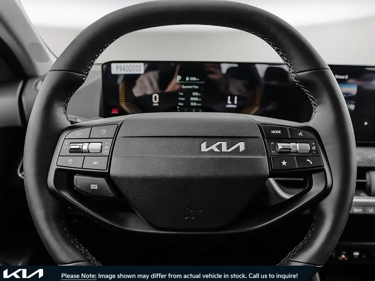 Kia K4 снимка Kia K4