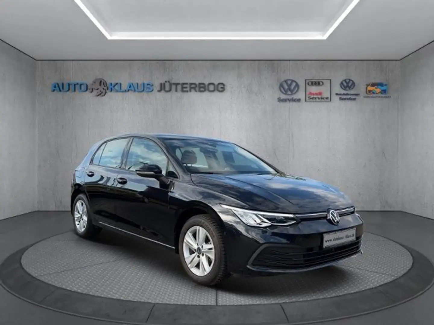 Volkswagen Golf VIII 1.5 eTSI*Life*Navi*ACC*Kamera* Nero - 1
