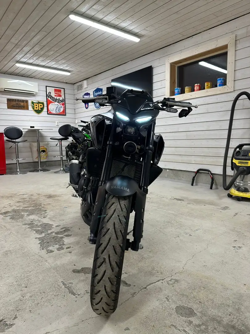 Yamaha MT-03 Negru - 2