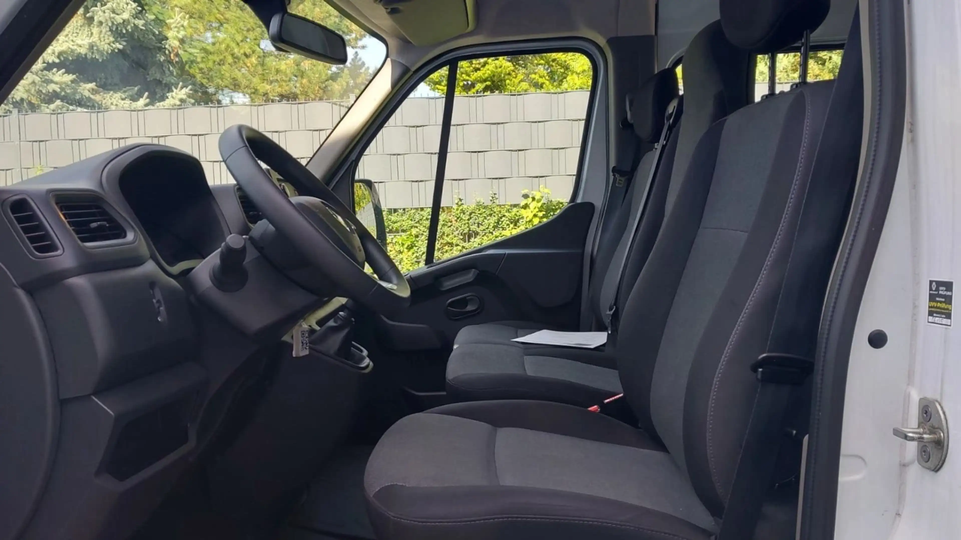 Renault Master L2H2 BUS 9-Sitze 1.HAND CAM PDC TEMPOMAT — photo 7
