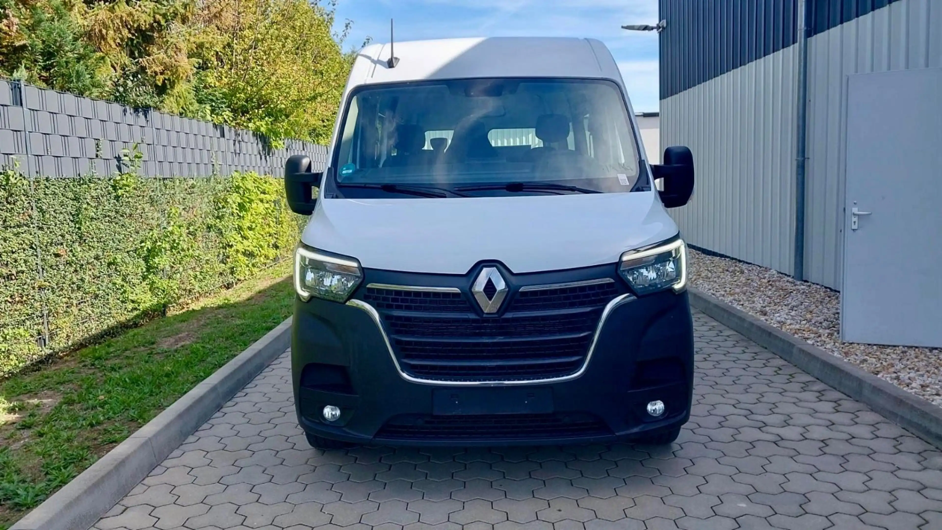 Renault Master L2H2 BUS 9-Sitze 1.HAND CAM PDC TEMPOMAT — photo 11