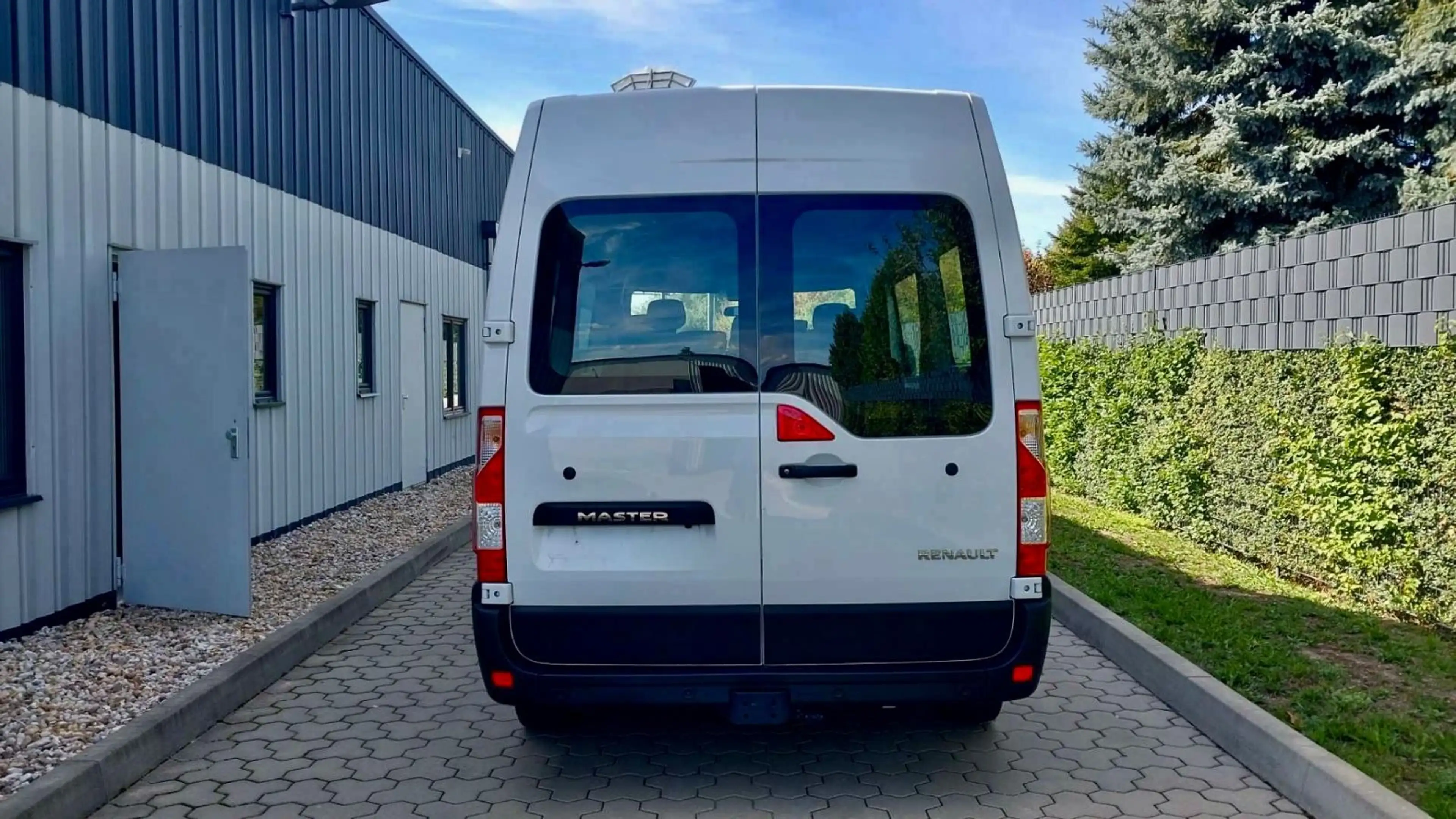 Renault Master L2H2 BUS 9-Sitze 1.HAND CAM PDC TEMPOMAT — photo 14