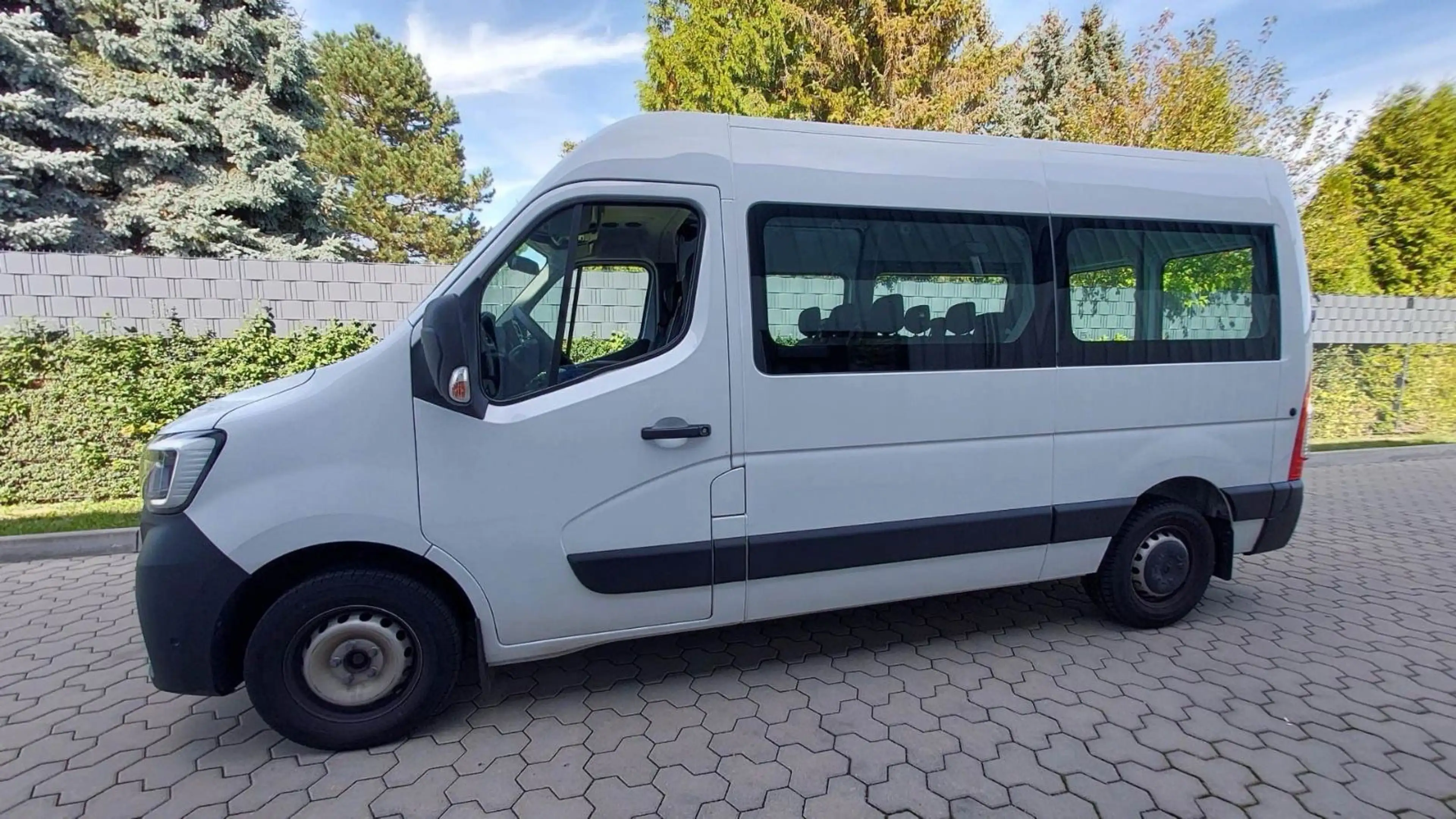 Renault Master L2H2 BUS 9-Sitze 1.HAND CAM PDC TEMPOMAT — photo 4