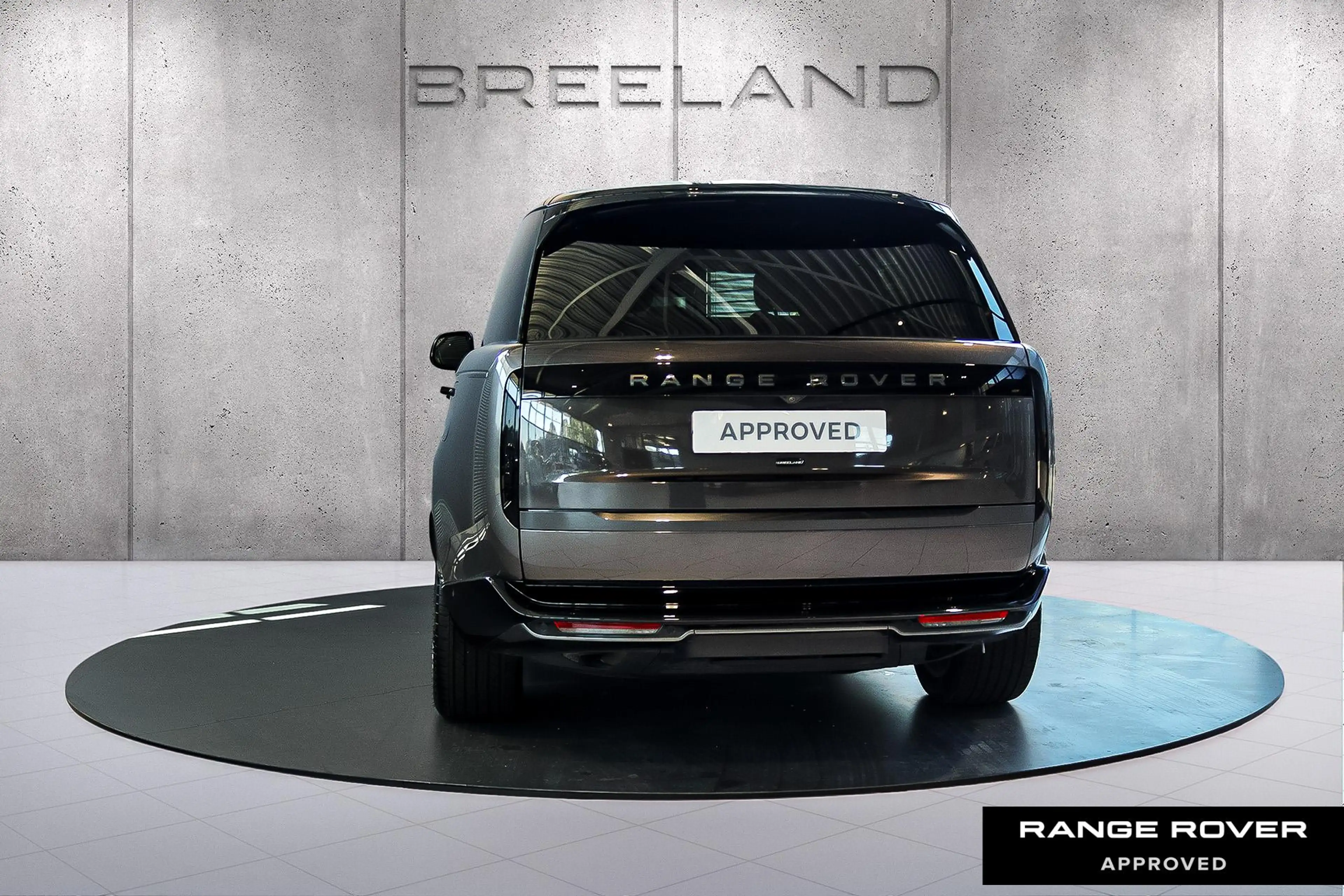Land Rover Range Rover P550e Autobiography | Tow Pack | Shadow Pack | Hom — photo 7