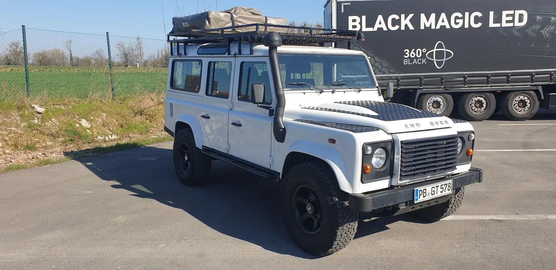 Land Rover Defender 110 E Station Wagon,Sportsitze,RFK,Klima,DPF, Weiß - 2