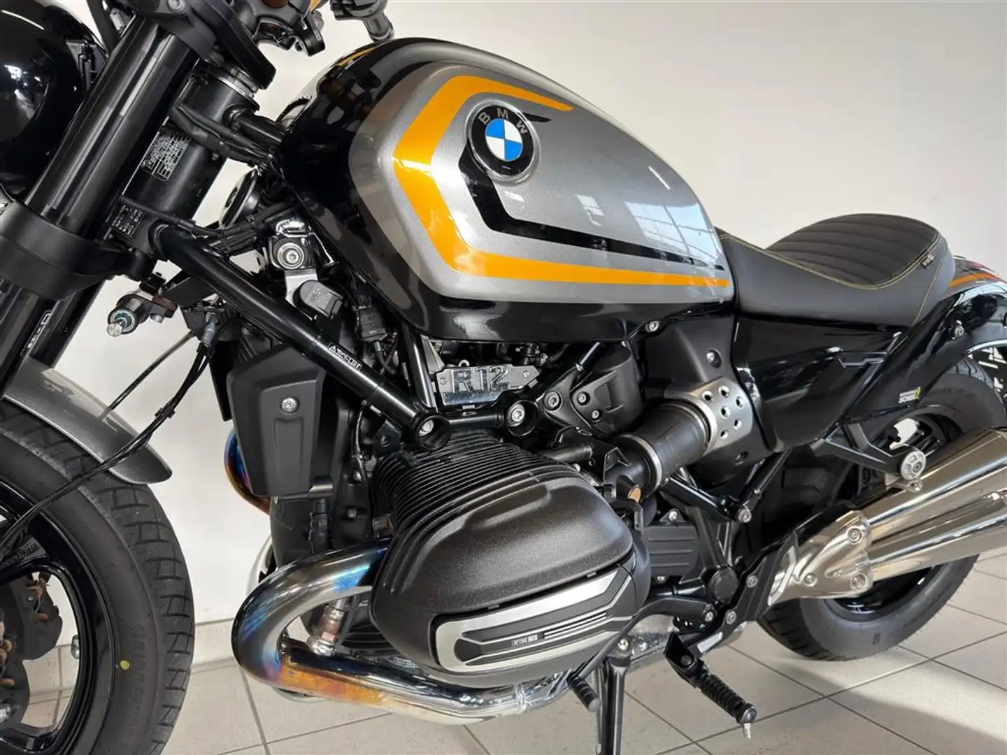 BMW R 12 Option 719 / Komfort-Paket Plateado - 2