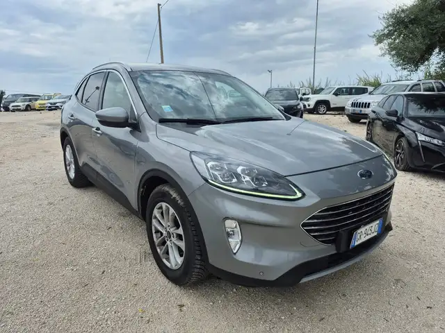 Ford Kuga view 5