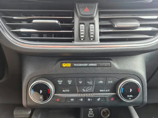 Ford Kuga view 10