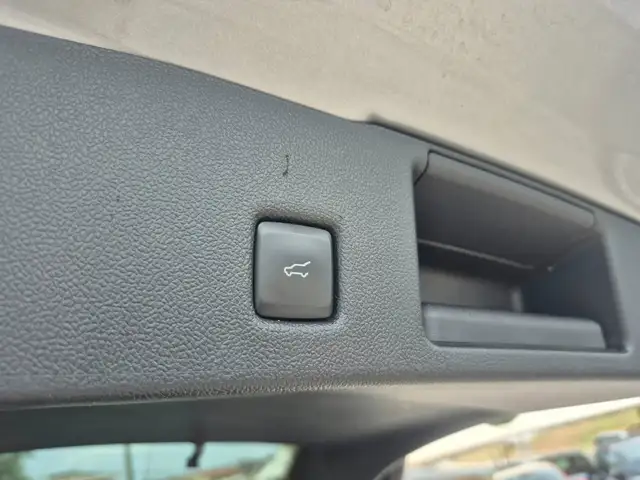Ford Kuga view 11