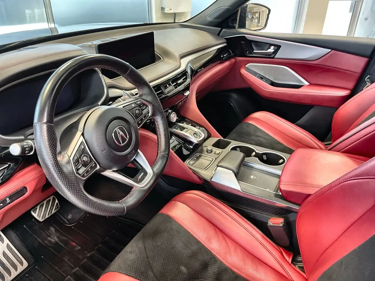 Acura MDX снимка Acura MDX