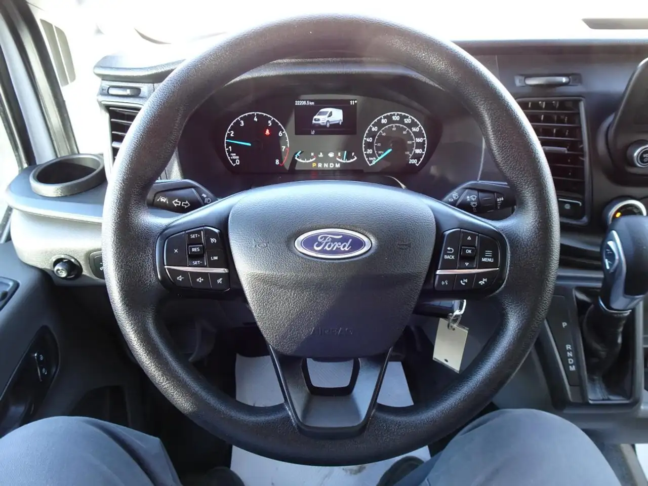 Ford Transit Cargo Van снимка Ford Transit Cargo Van