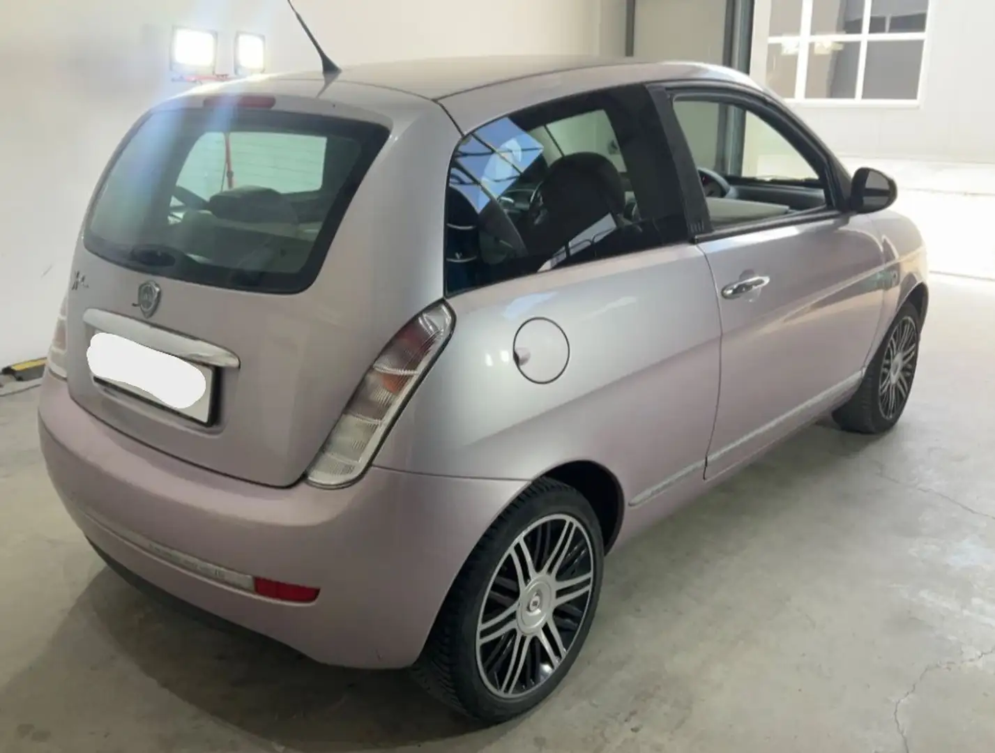 Lancia Ypsilon Ypsilon 1.2 8v Elle Mauve - 2