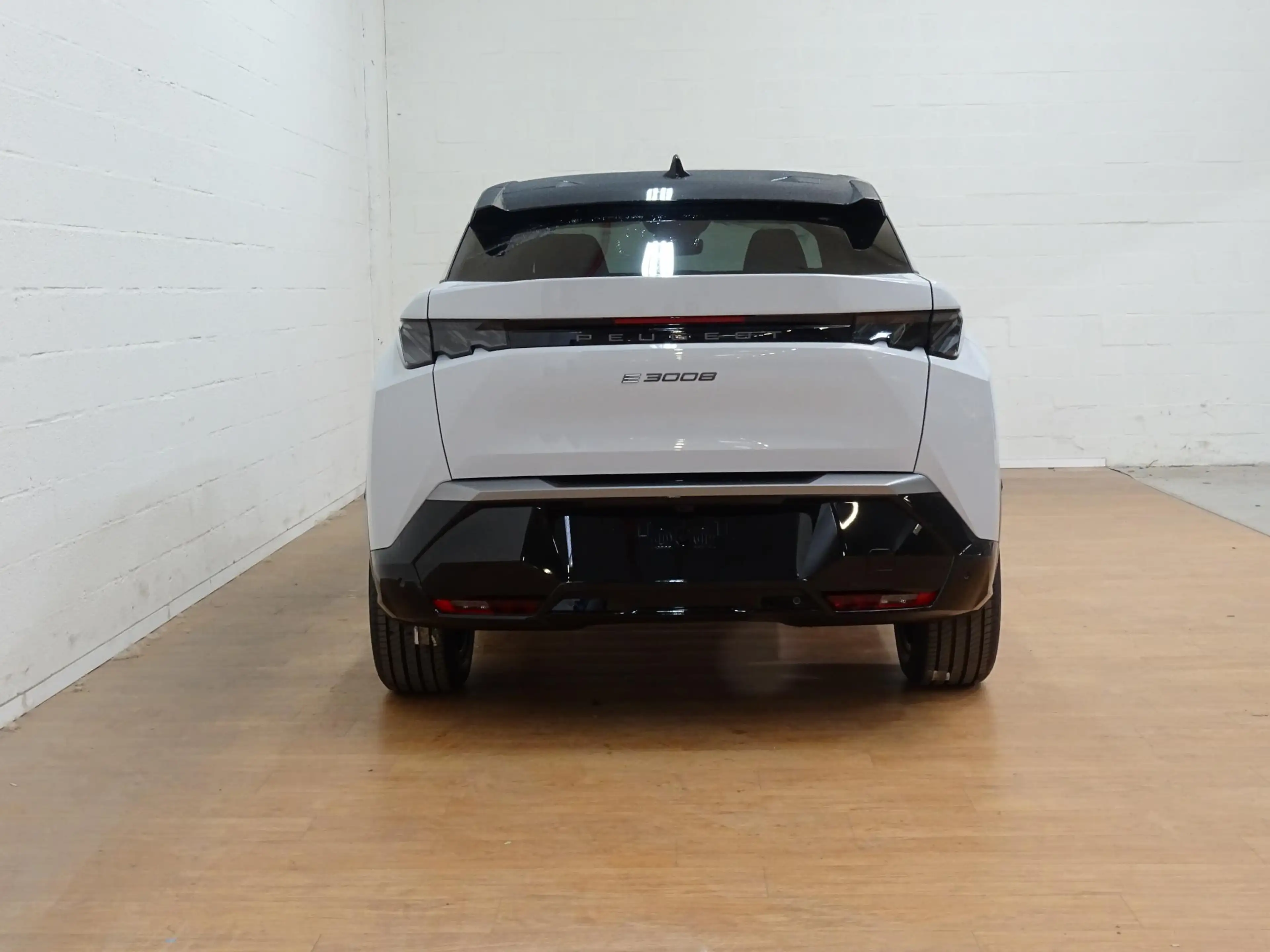 Peugeot 3008 e-3008 210 GT+open dak — photo 6