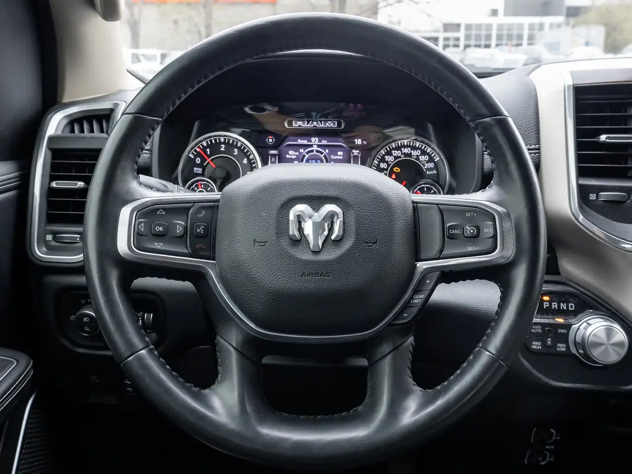 RAM 1500 снимка RAM 1500