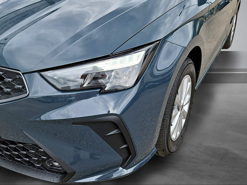 SEAT Ibiza Reference Edition 1.0 80PS — photo 3