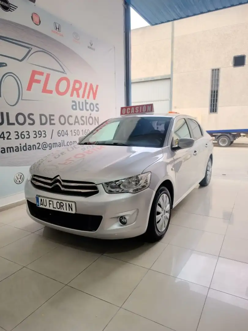 Citroen C-Elysée 1.2 PureTech Exclusive 82 Grijs - 2