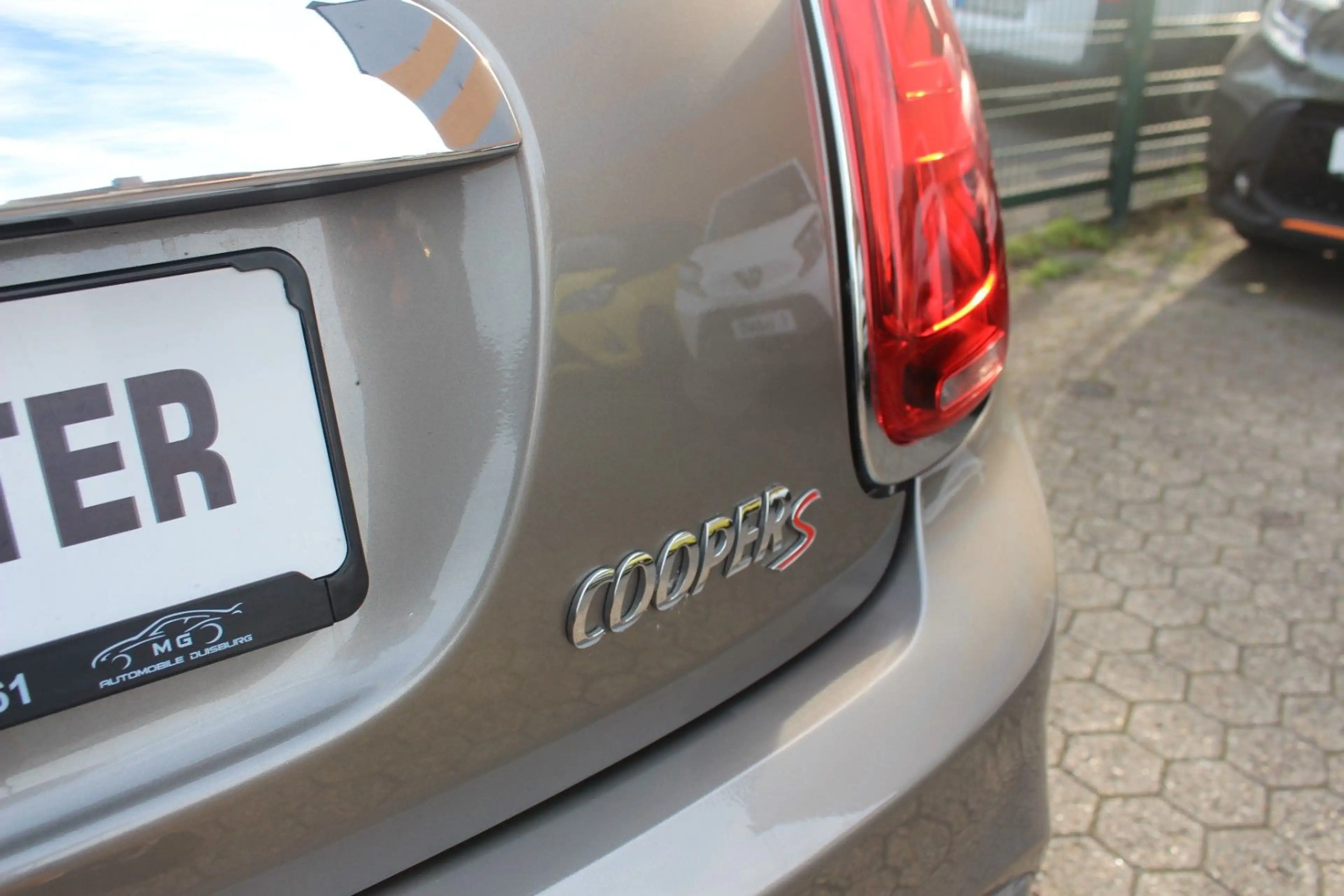 MINI Cooper S /Head-Up/Pano/Kamera/Leder/Temp/Ambiente — photo 9