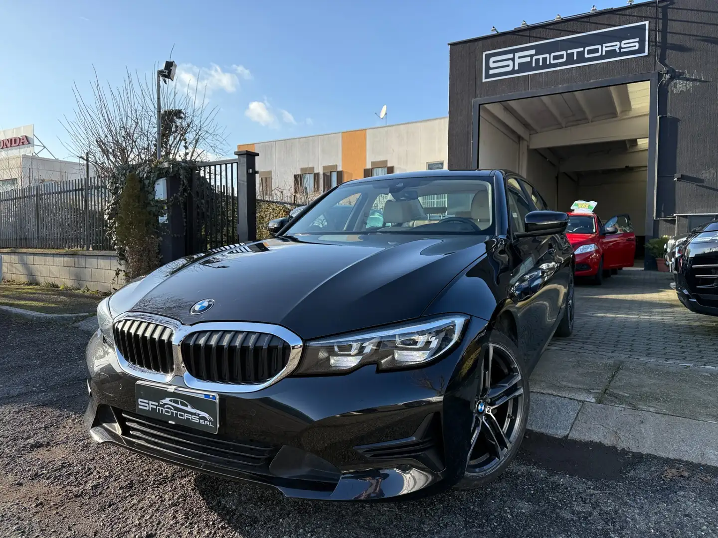 BMW 318 318d Sport Noir - 2