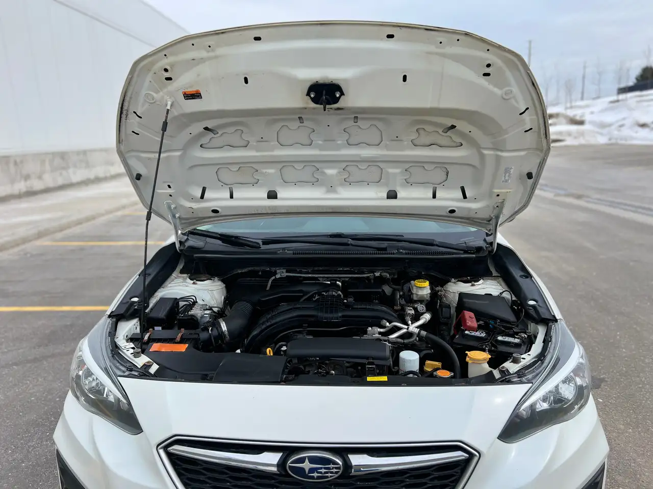 Subaru Impreza снимка Subaru Impreza