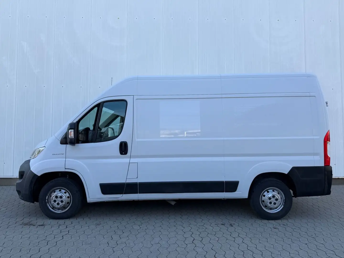 Fiat Ducato 35 L2 H2 *R-KAM*NAVI*PDC*MFL*KLIMAA.*TEMP Weiß - 2