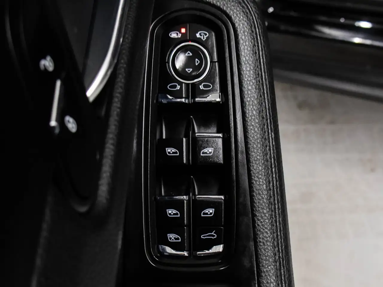 Porsche Macan снимка Porsche Macan