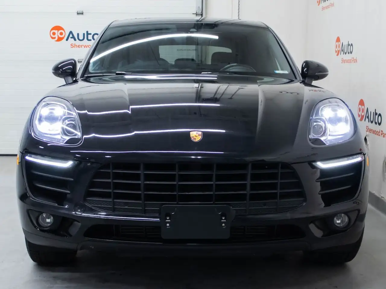 Porsche Macan снимка Porsche Macan