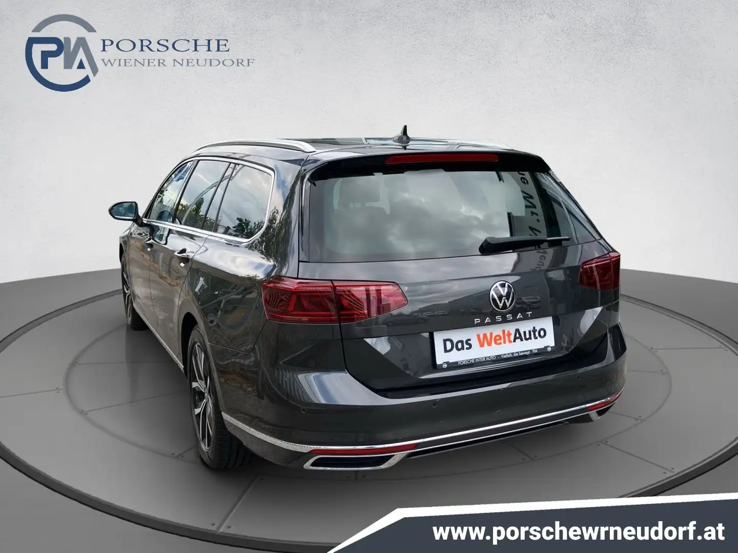 Volkswagen Passat Variant Elegance TDI Grau - 2