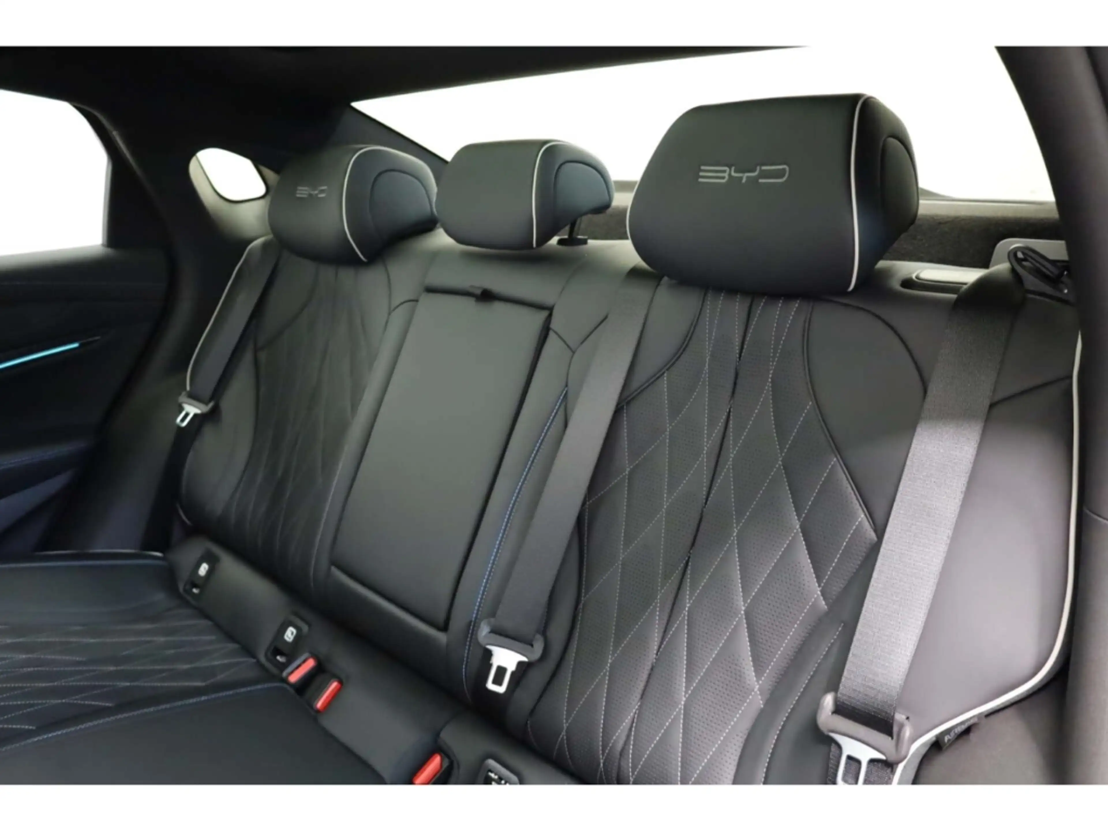 BYD Seal 2026 Design — photo 11
